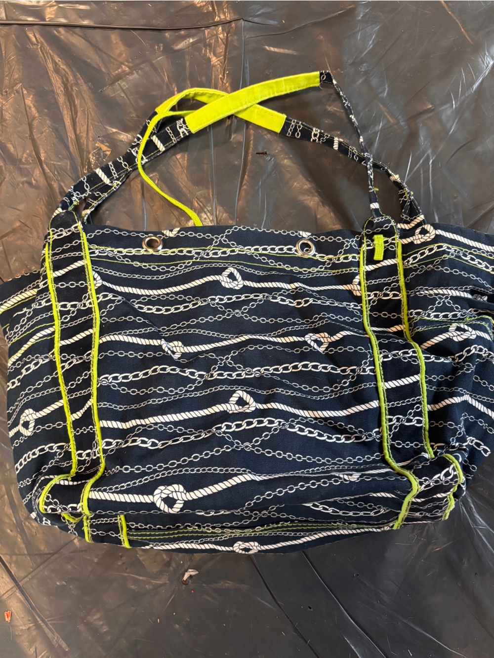 thirty-one Navy Rope Chain Tote with Neon Yellow Trim